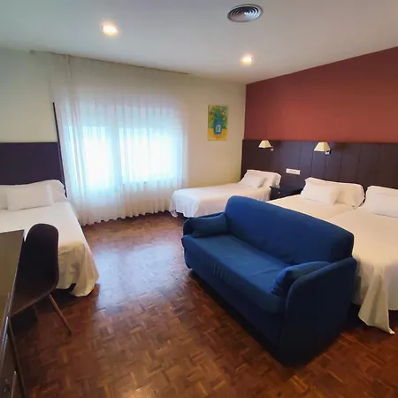 Hotel Eo-2