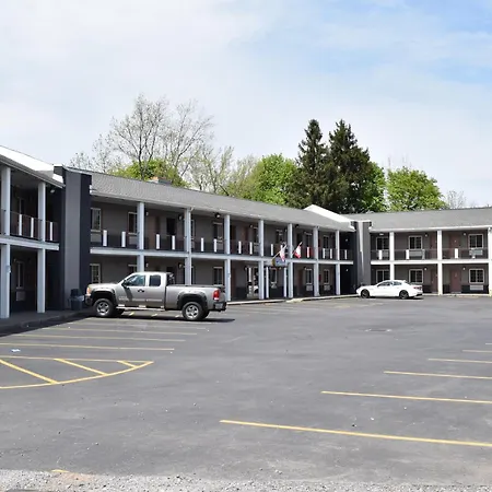University Manor Inn-3