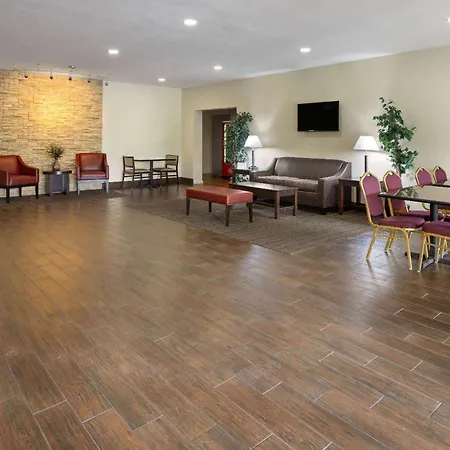 Days Inn By Wyndham Pottstown-3