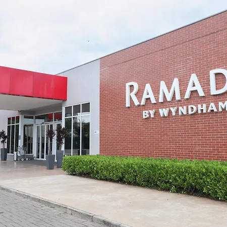 Ramada by Wyndham Campinas Viracopos-3