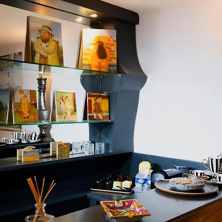 la Romana Luxe et sérénité au cœur de Saint-Tropez Suites spacieuses avec jardin enchanteur-2