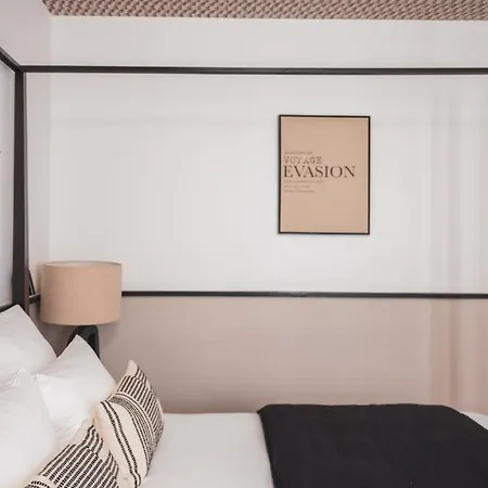 Maisons du Monde Hôtel&Suites - La Rochelle Vieux Port-2