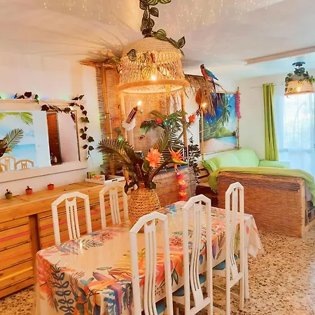 Wonder Rooms Nerja Guest House-3