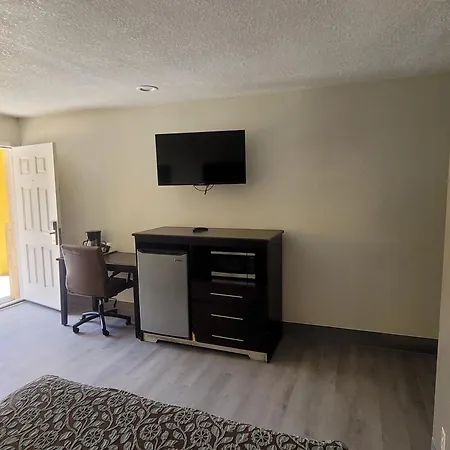 Econo Lodge Las Vegas-3