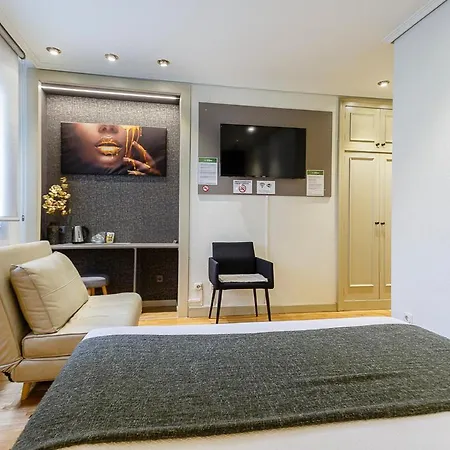 Hostal Rodas Pamplona-3