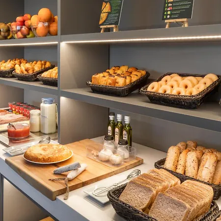 B&B Hotel Lleida-3