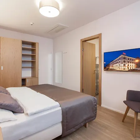 Hotel Carol-2