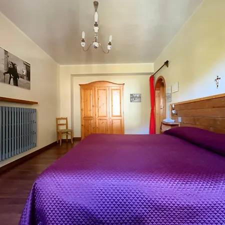 Hotel Garnì Mille Pini-3