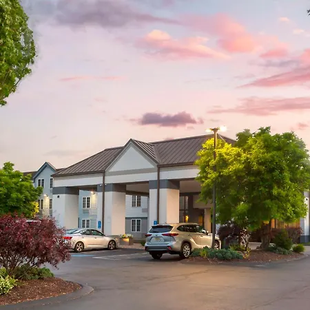 Best Western Hartford Hotel And Suites-3