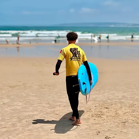 Surfness Lodge-3