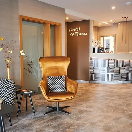 Flair Hotel Stadt Höxter-3