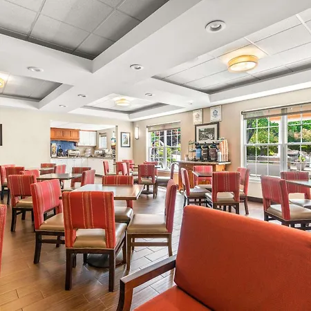 Comfort Inn & Suites North Conway-3
