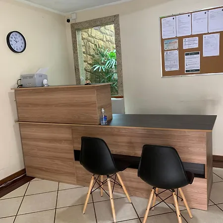 Dlux Hotel-3