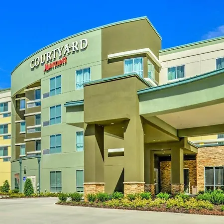 Courtyard Lake Charles-2