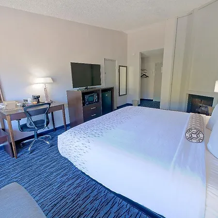Glenstone Lodge-2