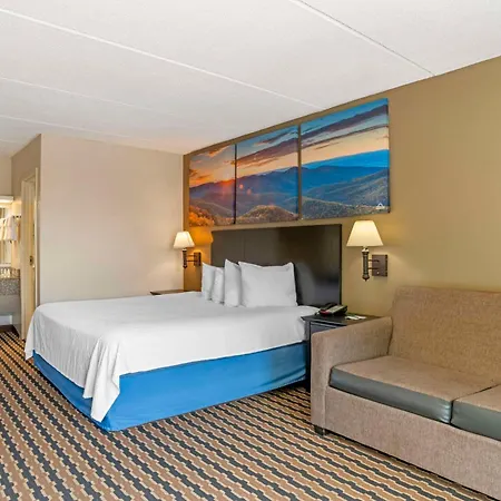 Quality Inn Near Speedway-3