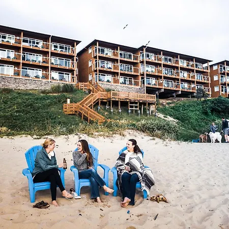 Hallmark Resort In Cannon Beach-3
