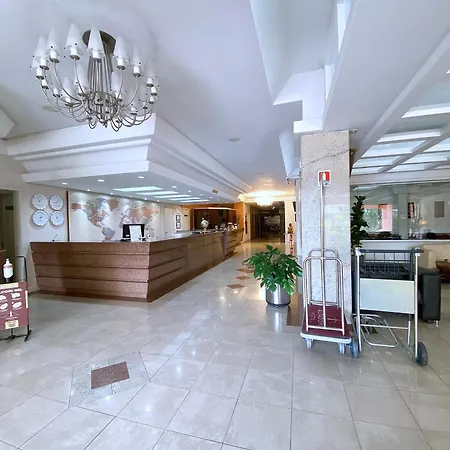 Altadomo Hotel-3