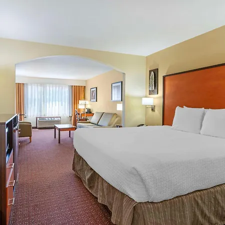 Best Western Cascade Inn & Suites-3
