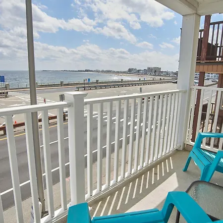 Atlantic Breeze Suites-3
