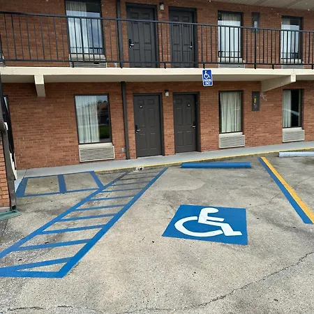 Royal Inn - Anniston-2