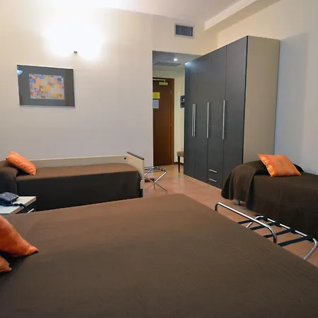 Hotel Ferrari-2
