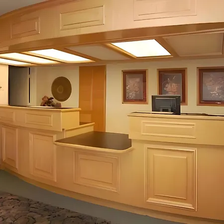 Days Inn By Wyndham Gilroy-2