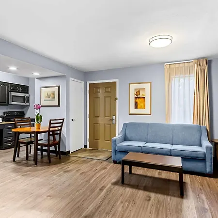 Surestay Studio By Best Western Pensacola-3