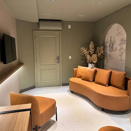 Mogano Premium Hotel - ELETROPOSTO-2