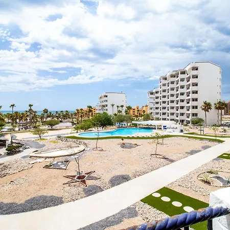 Casa Blanca Golf Villas-2