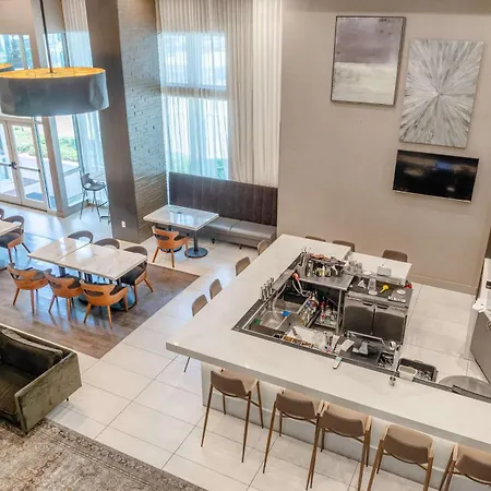 Tryp By Wyndham Savannah-3