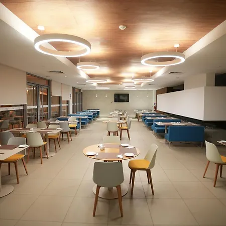 Zephyr Agadir-2