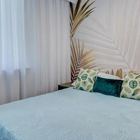 Apartamenty Zdrojowa-3
