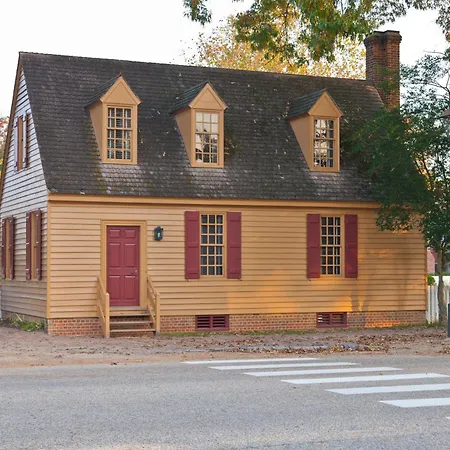 Colonial Houses, An Official Colonial Williamsburg Hotel-3