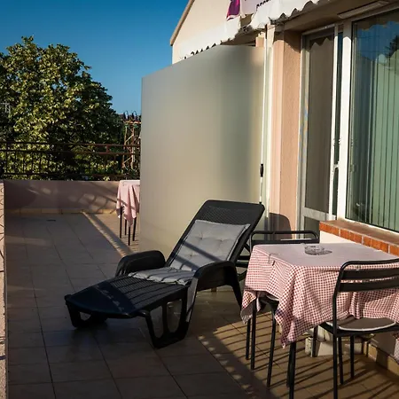 Guest House La Casa-2