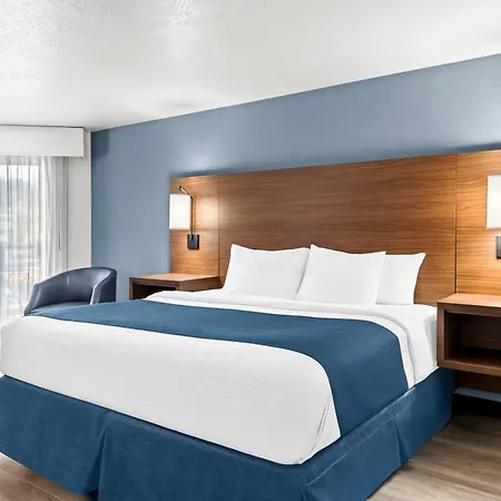 Hayward Inn-2