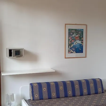 Residence Villa Chiara-2