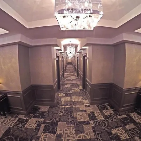 Grand Hotel & Suites-2