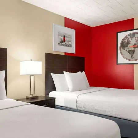 Ramada By Wyndham Alpena-3