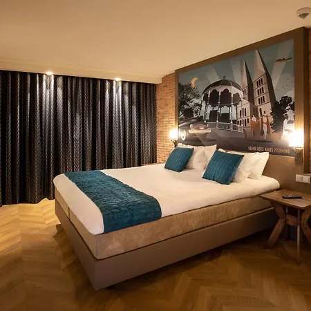 Grand Hotel Valies-2
