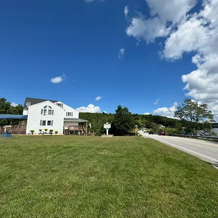 Winnisquam Lake Inn-2