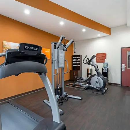 Comfort Suites Monaca-3