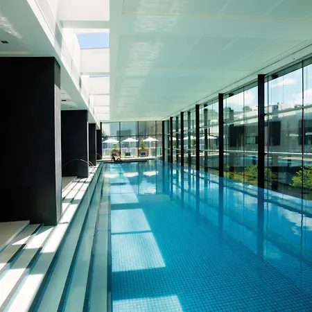Crown Promenade Melbourne-2