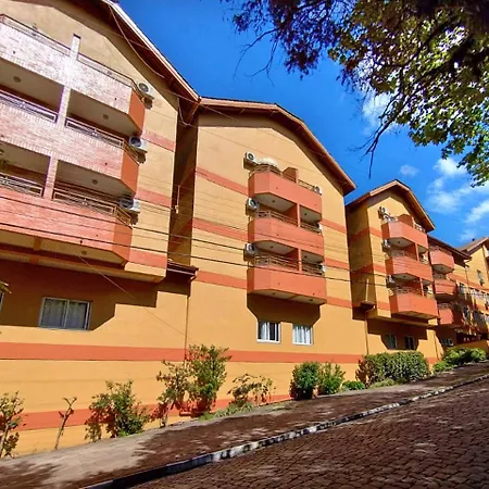 SKY VILLE HOTEL CANELA - Ótima Localização-3