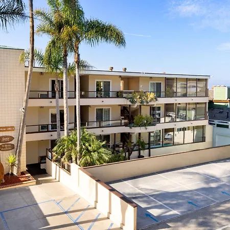 Pacific Edge Hotel-3