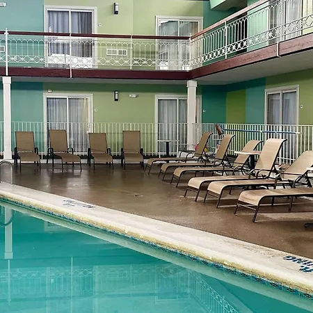 Quality Inn & Suites Coldwater Near I-69-2