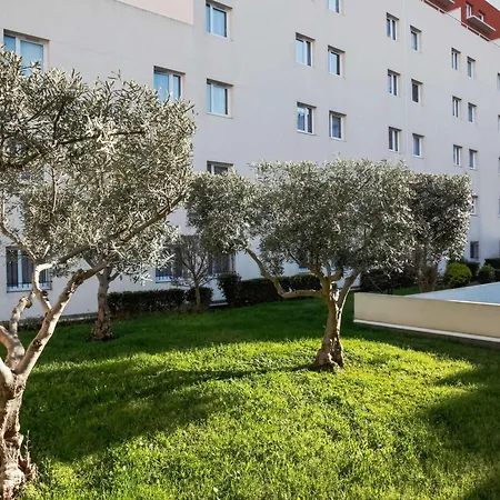 Aparthotel Adagio Access Marseille Prado Périer-3