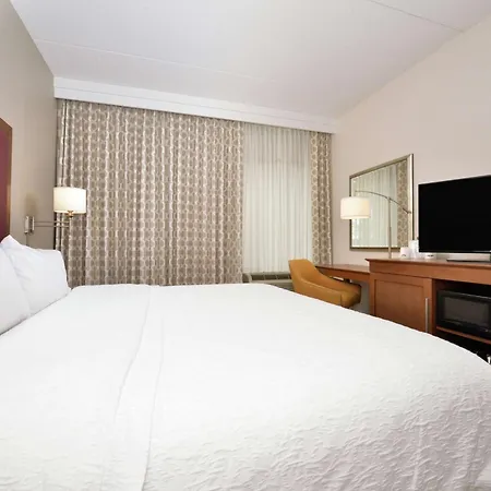 Hampton Inn Martinsburg-3