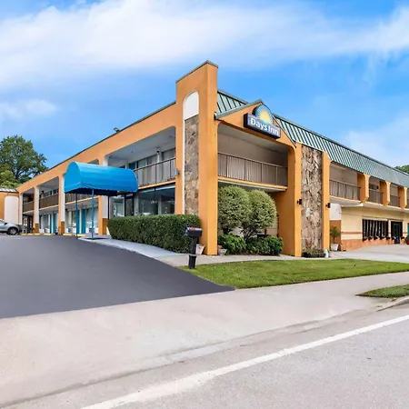 Days Inn By Wyndham Clayton-2