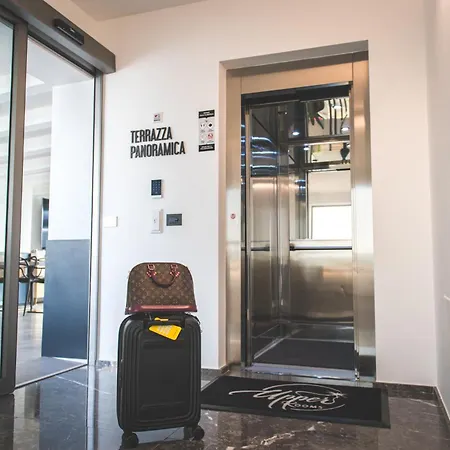 Upper - Boutique Hotel-3